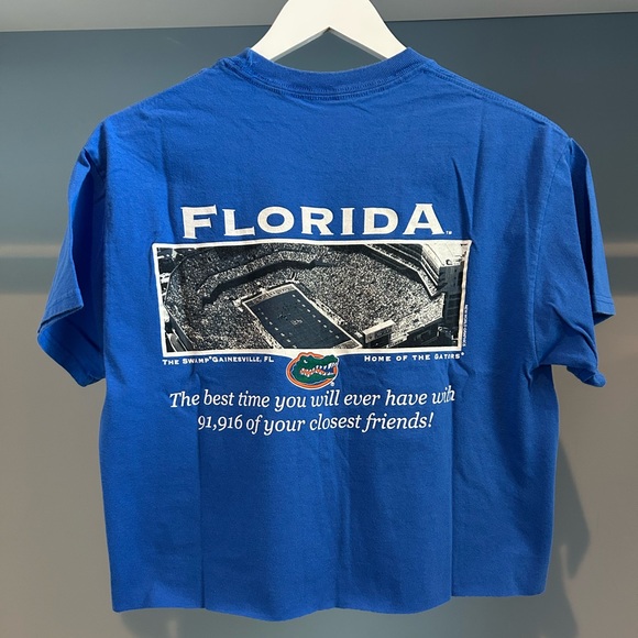 University of Florida crop top. Two sided. Size medium. So cute. - Picture 5 of 9